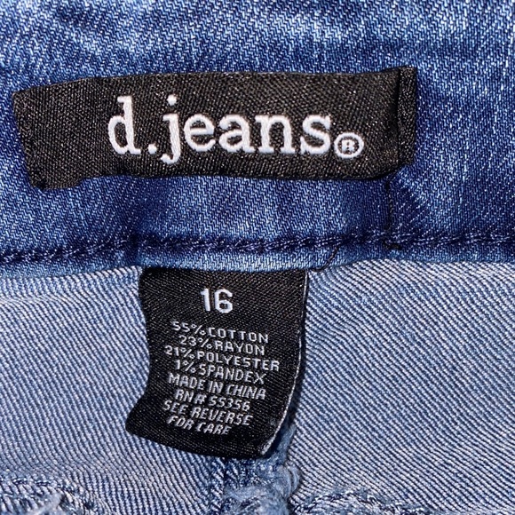 d. jeans Women's Size 16 Classic Blue Denim Jeggings - Picture 2 of 12